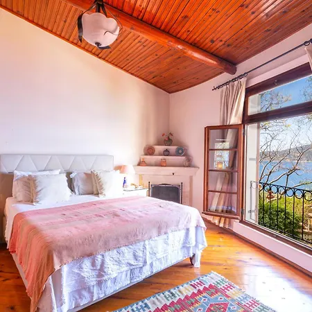 Oz Villa